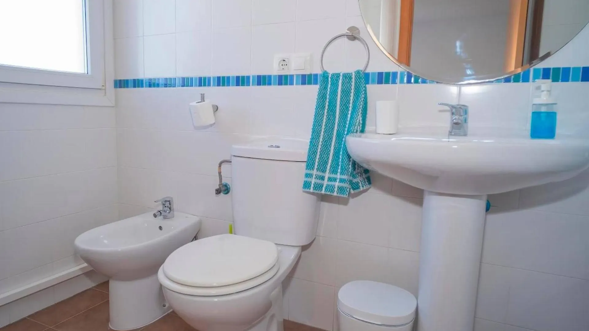 Chalet Con Piscina Para Familias 科尼尔-德拉弗龙特拉