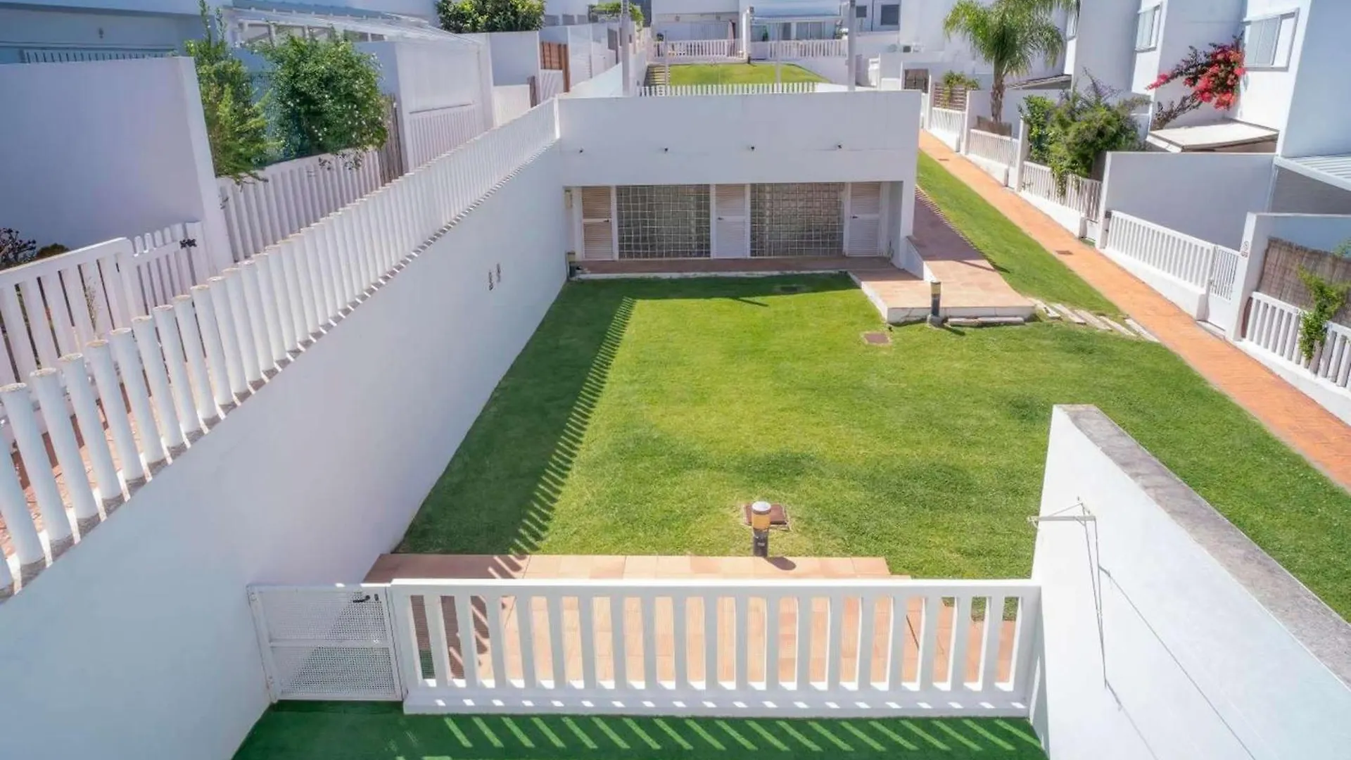 Chalet Con Piscina Para Familias كونيل ذي لا فرونتيرا إسبانيا